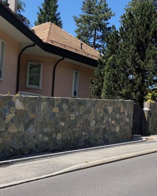 Natural_stone_wall